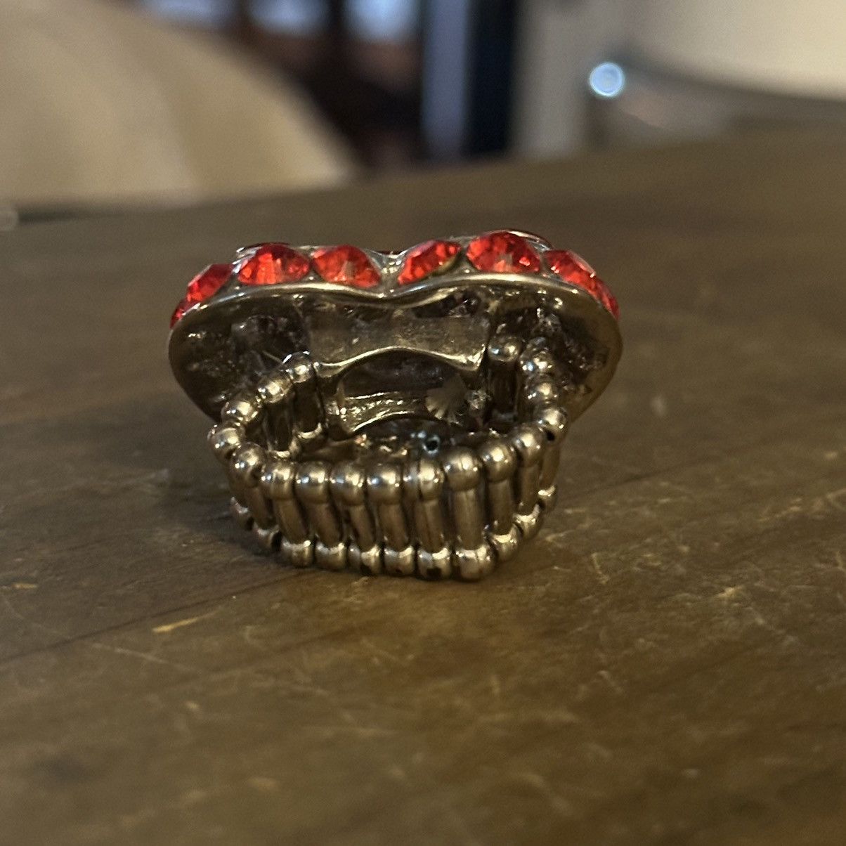Other Large red rhinestone heart stretch ring Size ONE SIZE - 5 Thumbnail