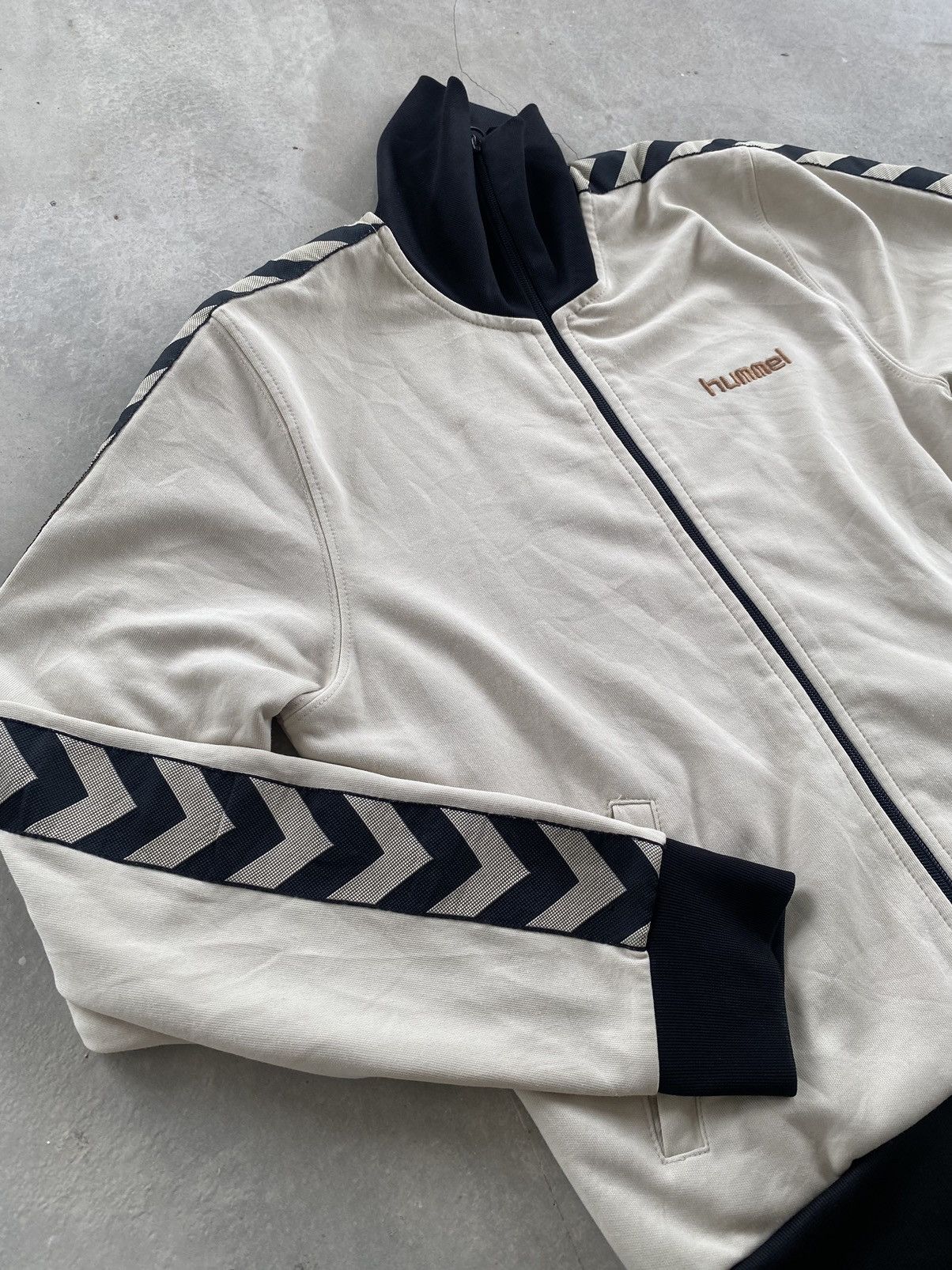 Hummel VINTAGE HUMMEL TRACKTOP SIDETAPE Size US S / EU 44-46 / 1 - 3 Thumbnail