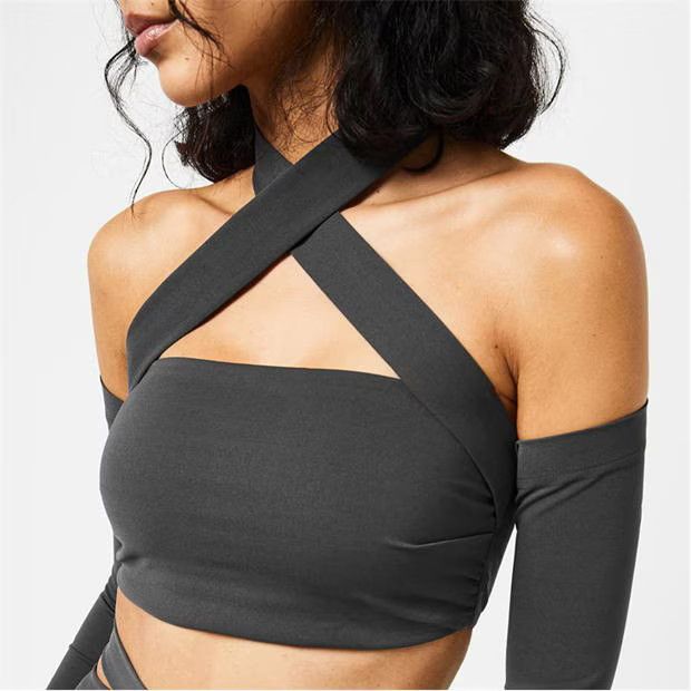 Dolce & Gabbana o1g2r1mq1024 Crop Top in Nero Size XS / US 0-2 / IT 36-38 - 3 Thumbnail