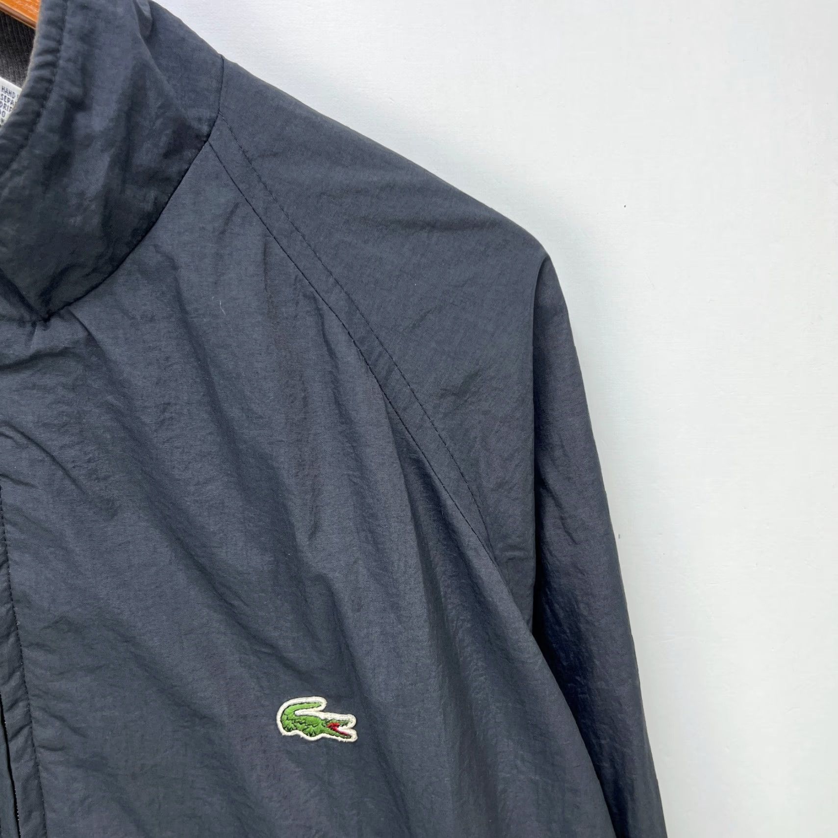Lacoste VINTAGE Lacoste Windbreaker Jacket XL Black Men XL Nylon Lining Zip Style Windbreaker 90s Inspired Size US XL / EU 56 / 4 - 4 Thumbnail