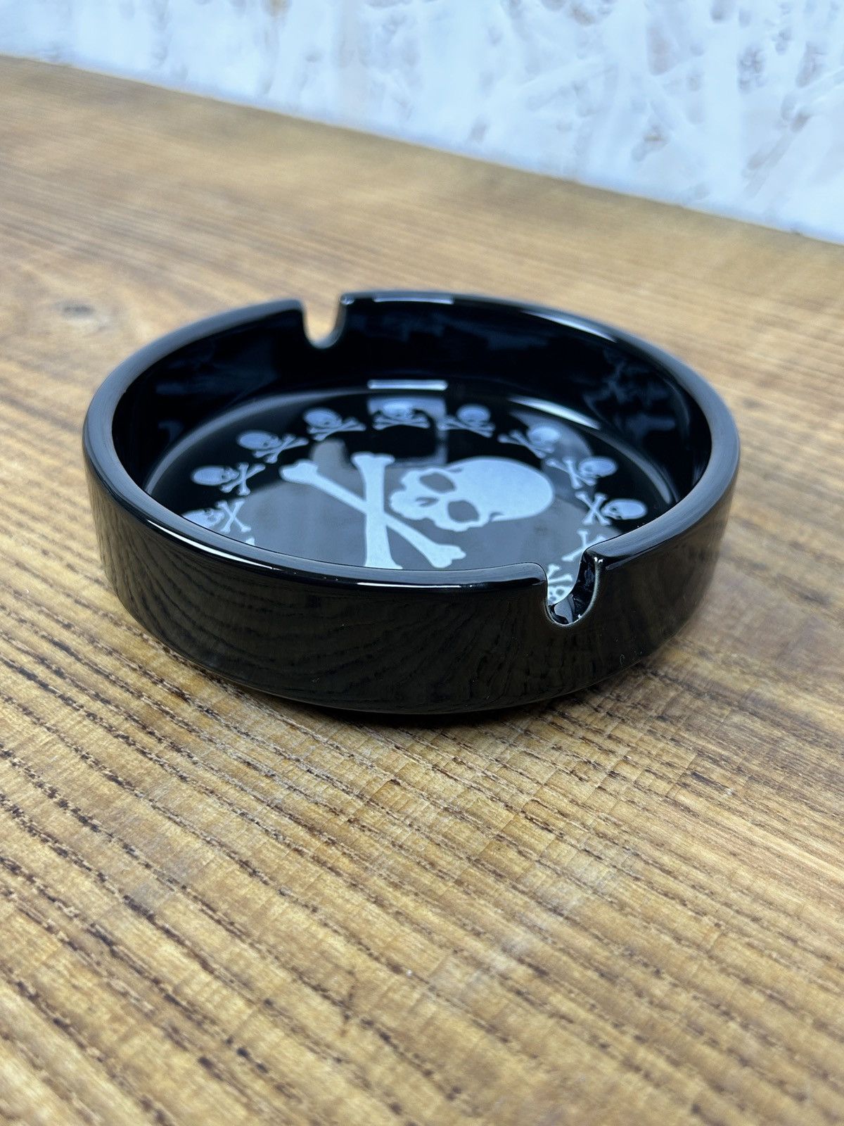 Mastermind Japan Never Used Mastermind Ceramic Skull Ashtray MMJ MMW Size ONE SIZE - 2 Thumbnail