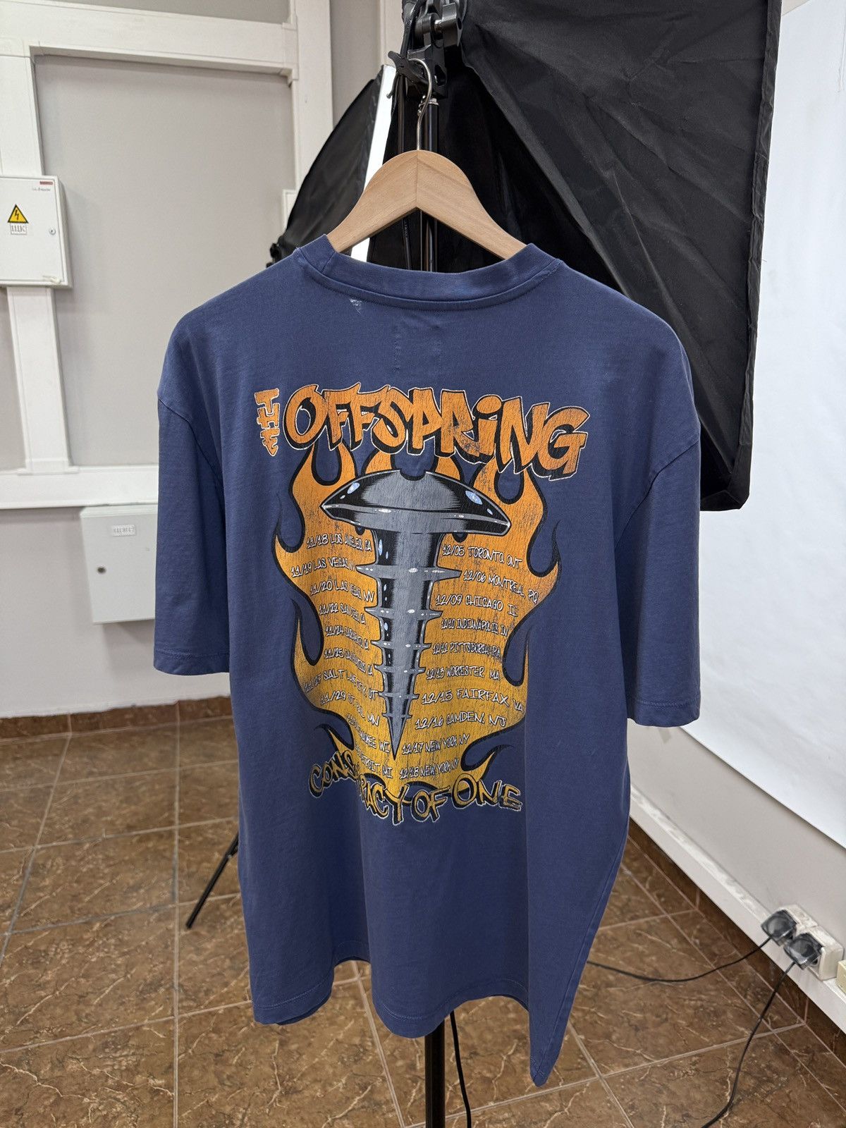 Band Tees 🇺🇸 Y2K The Offspring Conspiracy Of One T-Shirt Retro Rare Size US M / EU 48-50 / 2 - 2 Thumbnail