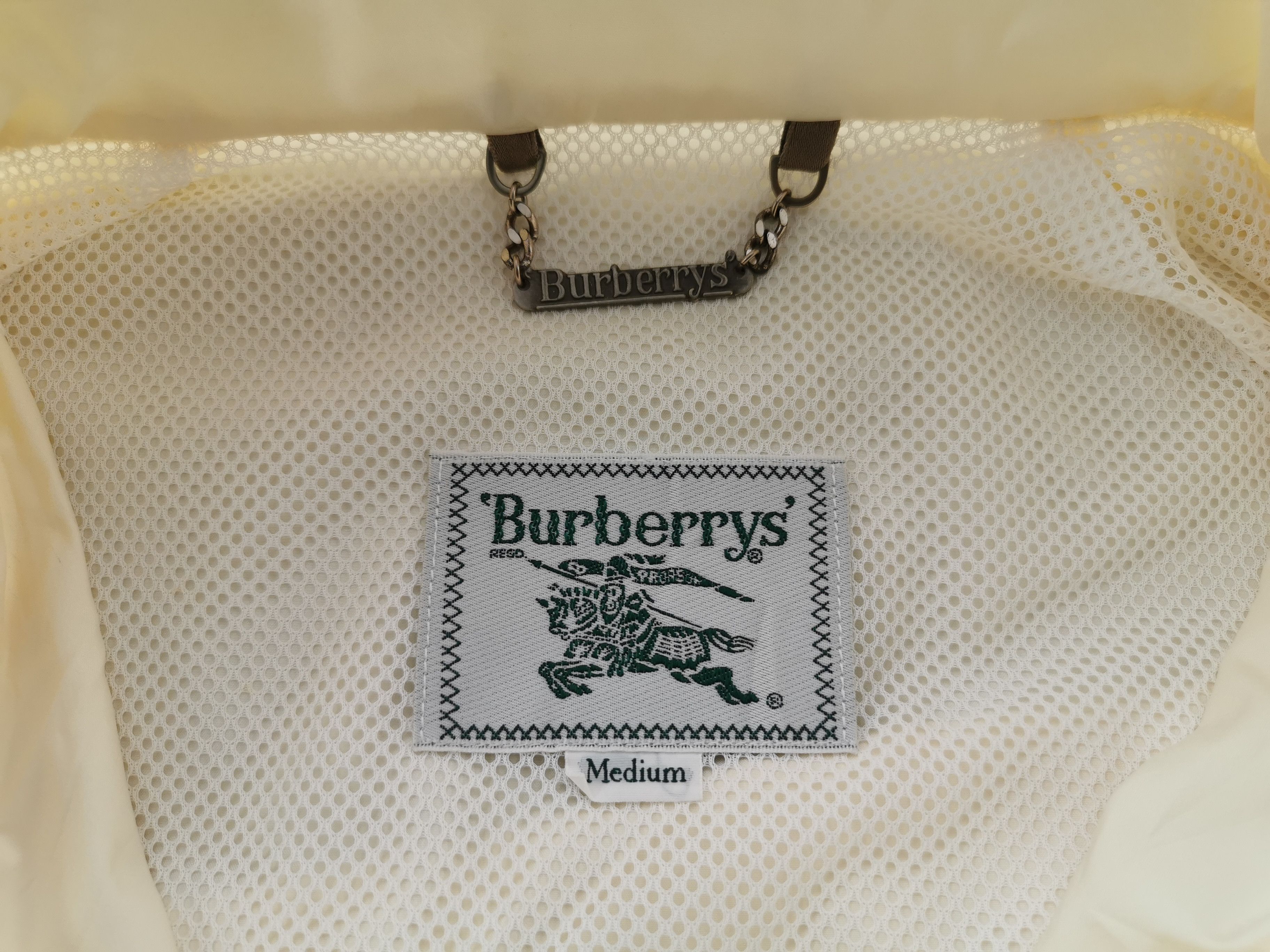 Burberry Vintage 90's Burberrys Windbreaker Jacket Size M Size US M / EU 48-50 / 2 - 6 Thumbnail