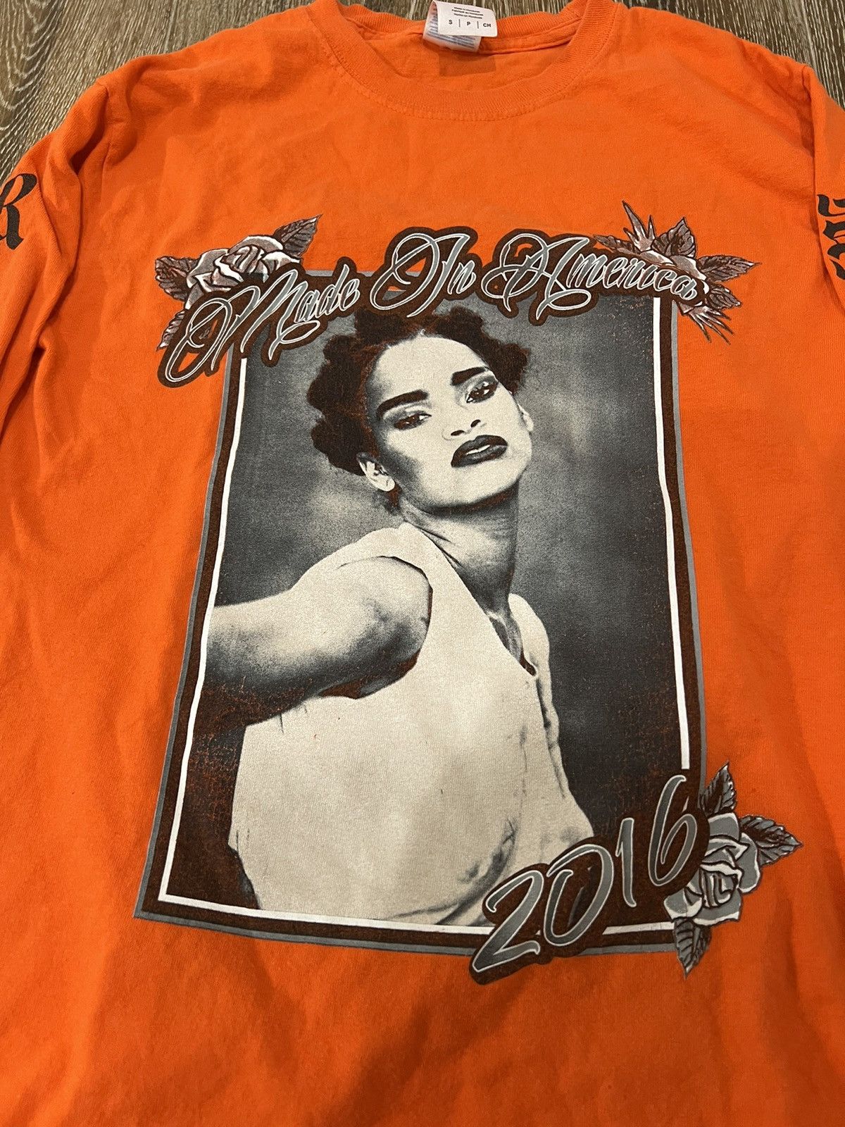 Rihanna Rihanna made in america 2016 tour longsleeve Size US S / EU 44-46 / 1 - 3 Thumbnail