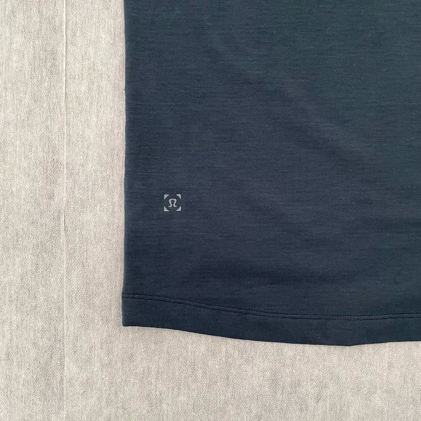 Lululemon Lululemon Tech Polo Shirt Mens Small Short Sleeve Blue Logo Button Solid Size US S / EU 44-46 / 1 - 5 Thumbnail