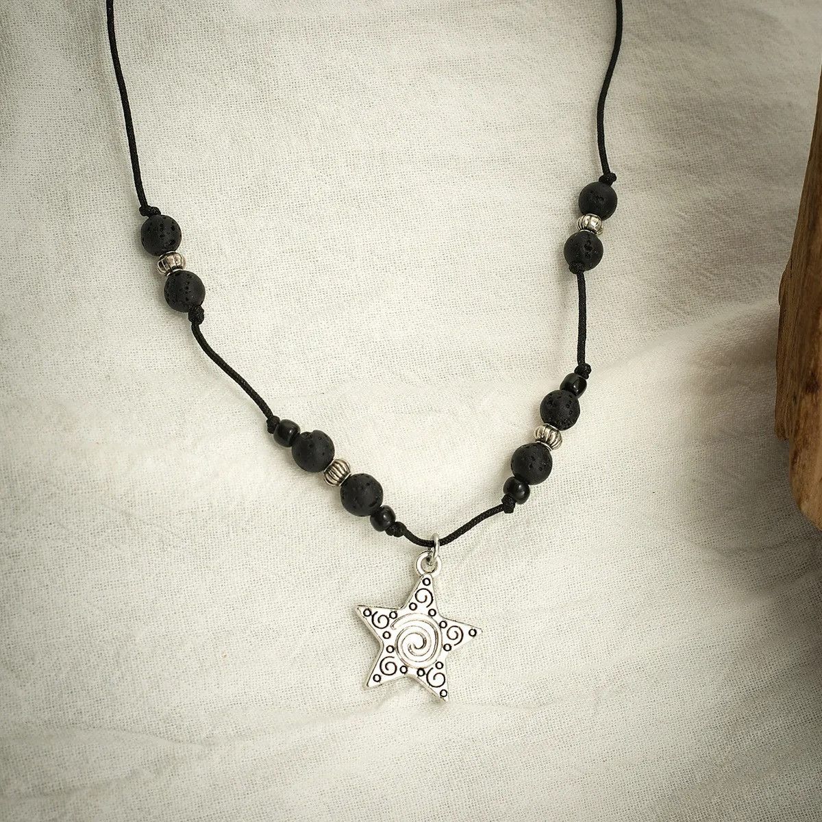 Vintage Minimalist Star Pendant Necklace Size ONE SIZE - 3 Thumbnail