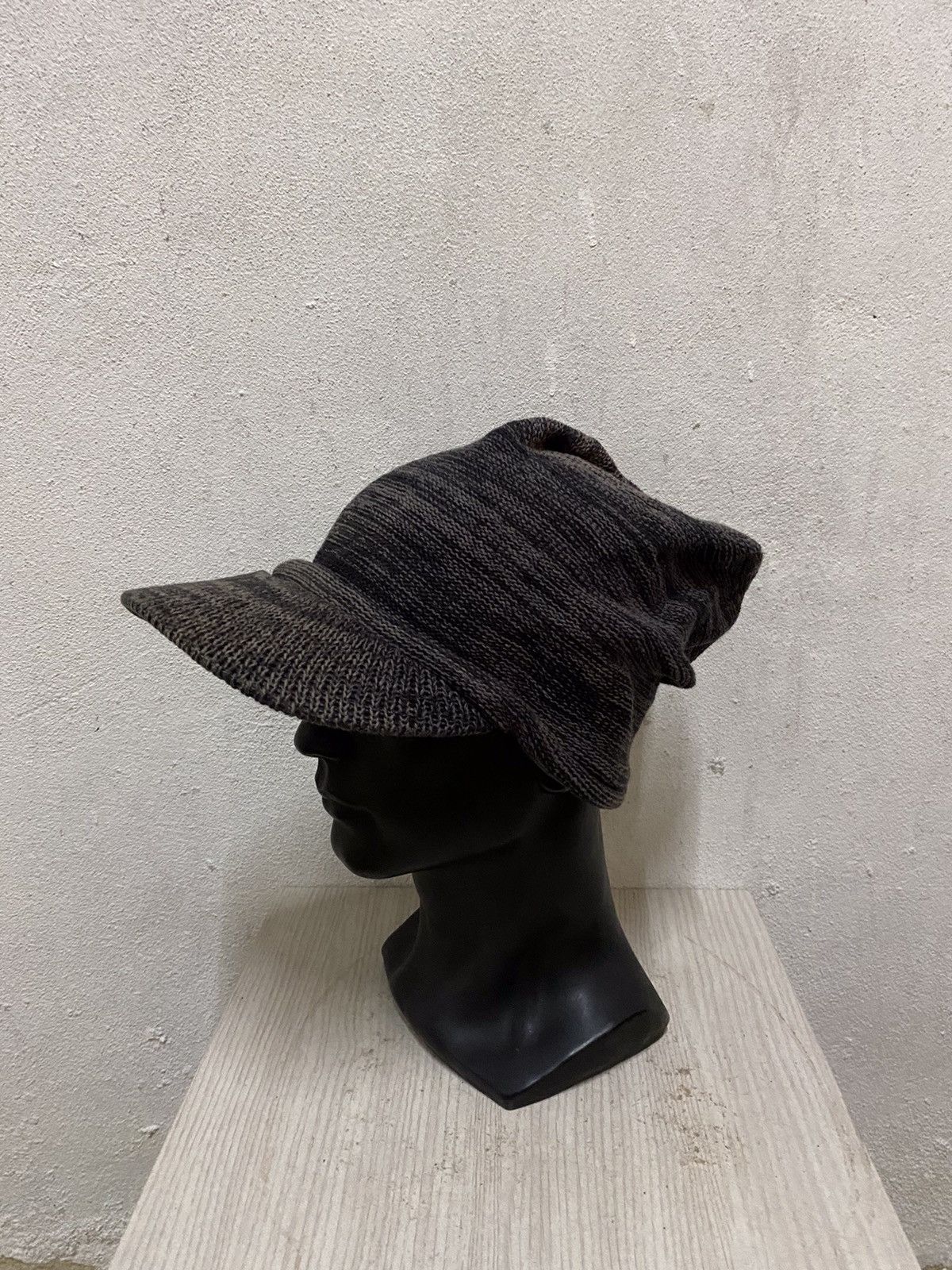Japanese Brand Japanese Brand Visor Beanie Hat Size ONE SIZE - 3 Thumbnail