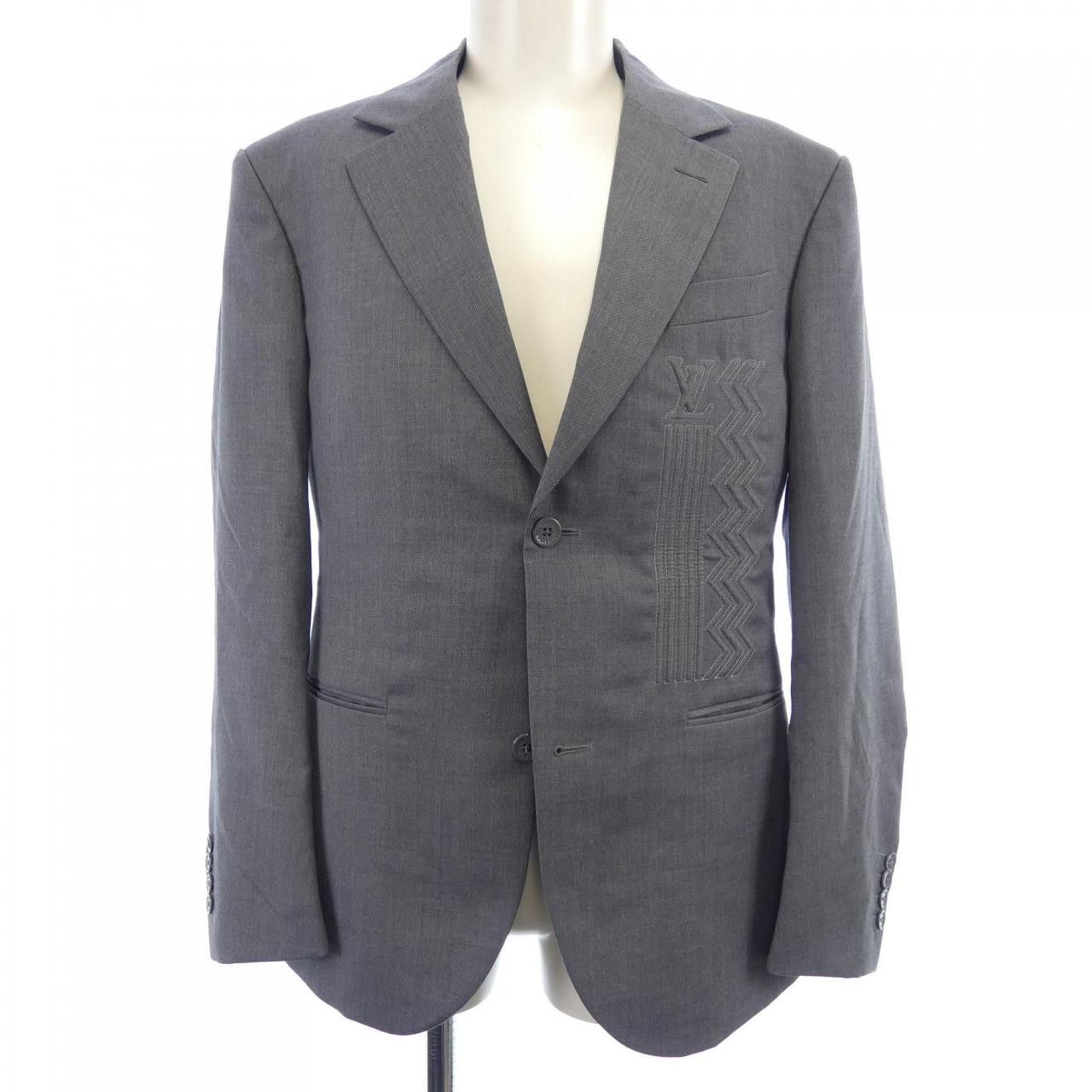 Louis Vuitton Louis Vuitton Louis Vuitton Jacket Others Outerwear HNJ04WND7 DUTY FREE for USA Size ONE SIZE - 1 Thumbnail
