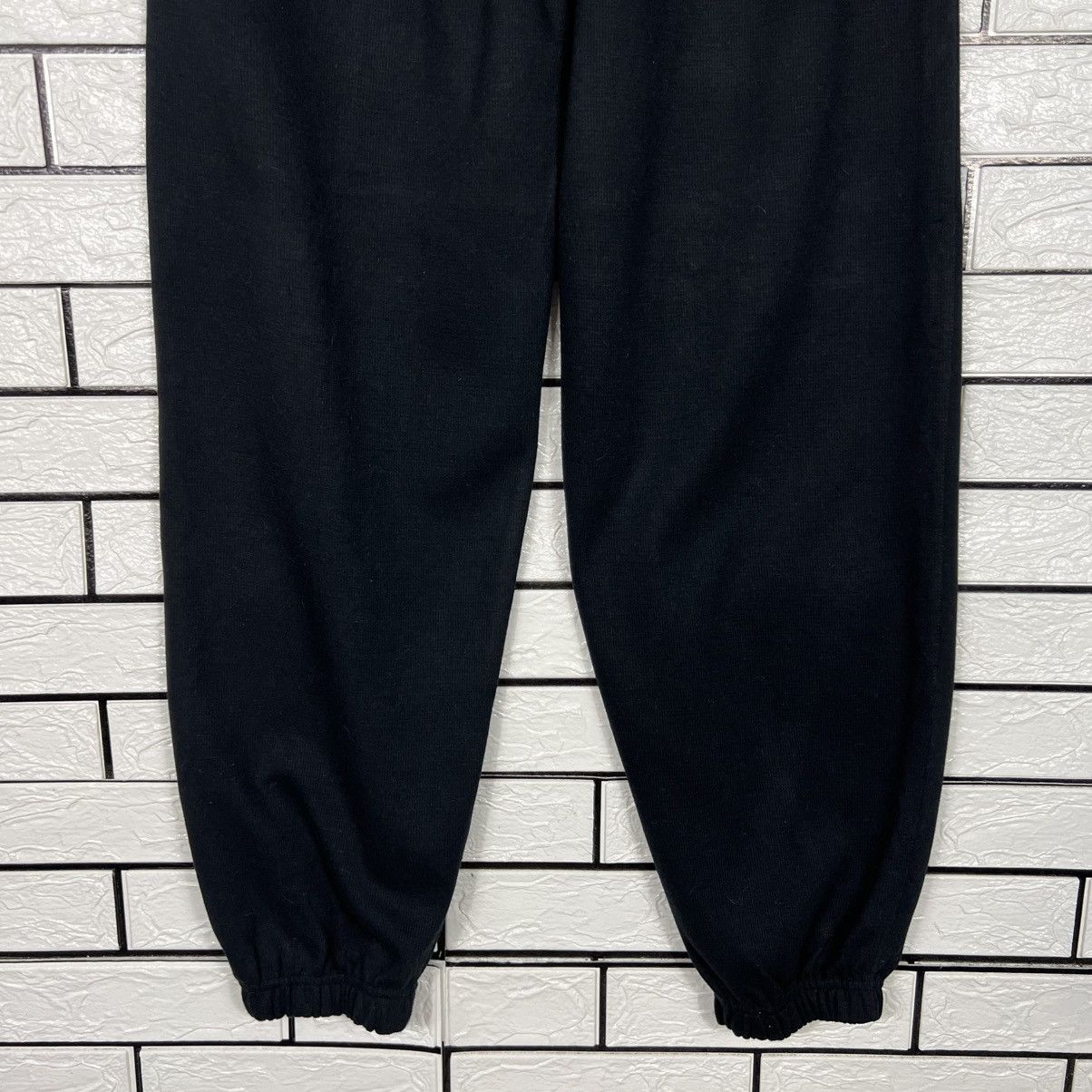 Other CLAUDIO VALENTINO Embroidered Logo Sweatpant #4164-C191 Size US 30 / EU 46 - 13 Thumbnail