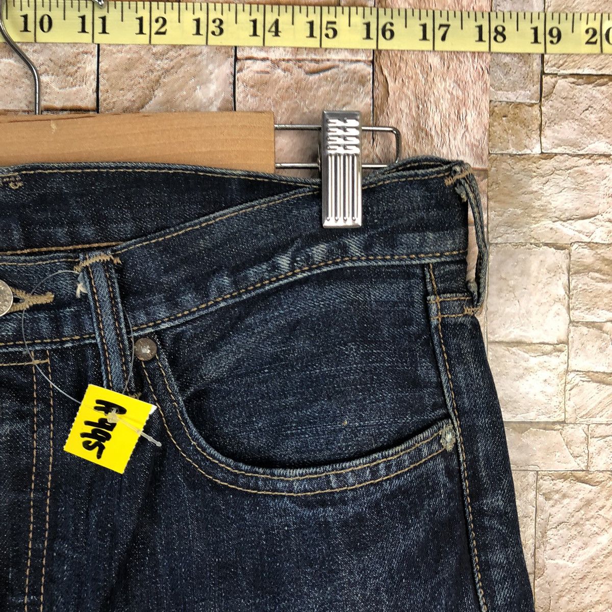 Levi's Levis Blue Distressed ripped jeans Denim #A995 Size US 31 - 9 Thumbnail