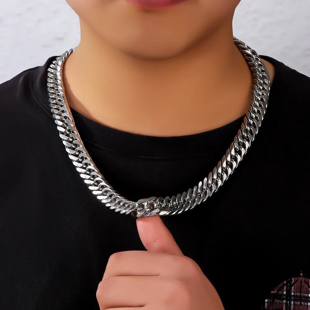 Jewelry Cuban Chain Necklace Size ONE SIZE - 4 Thumbnail