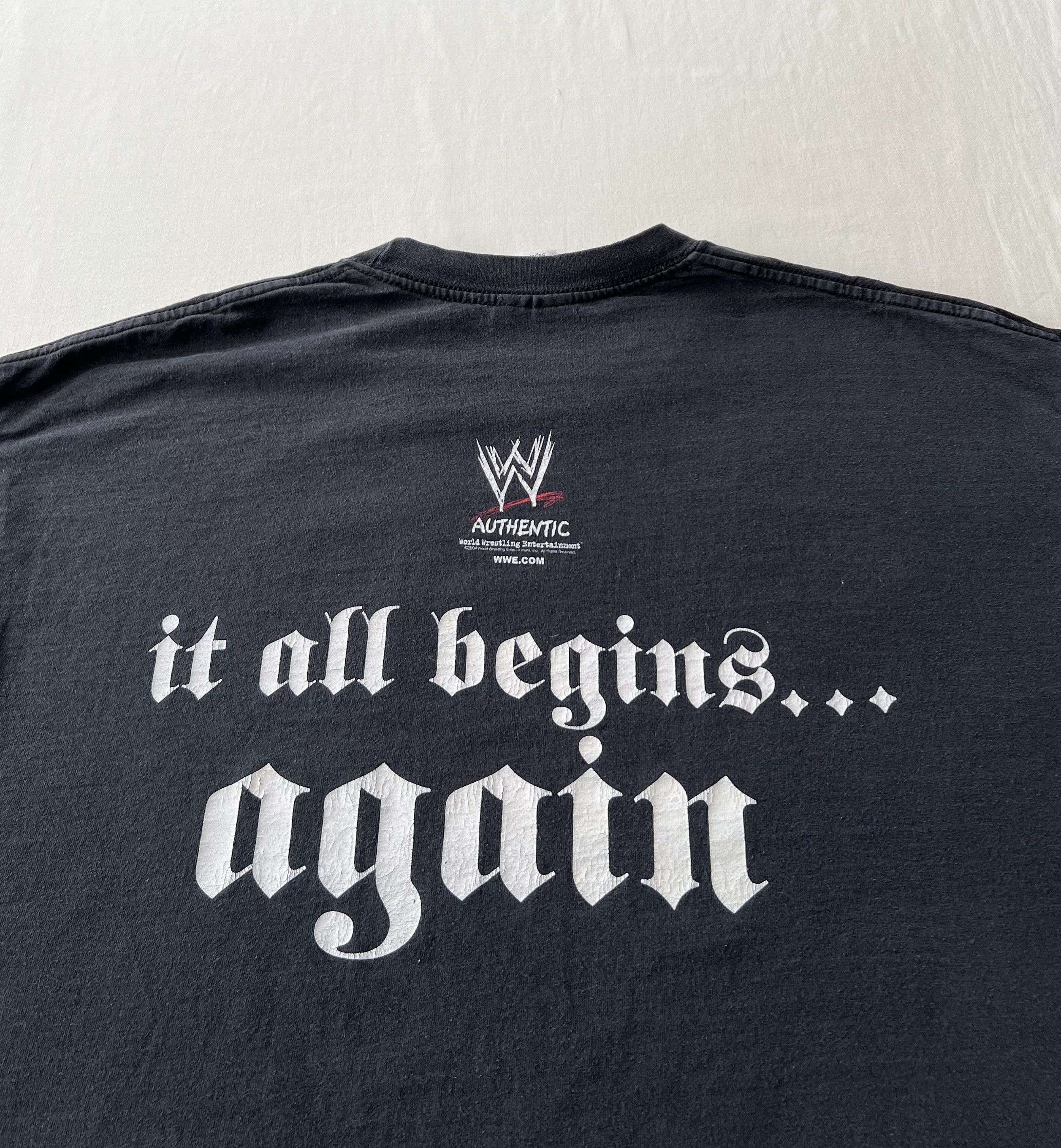 WWE Vintage 2004 Undertaker Begins Again WWE Black T-shirt Size US L / EU 52-54 / 3 - 15 Thumbnail