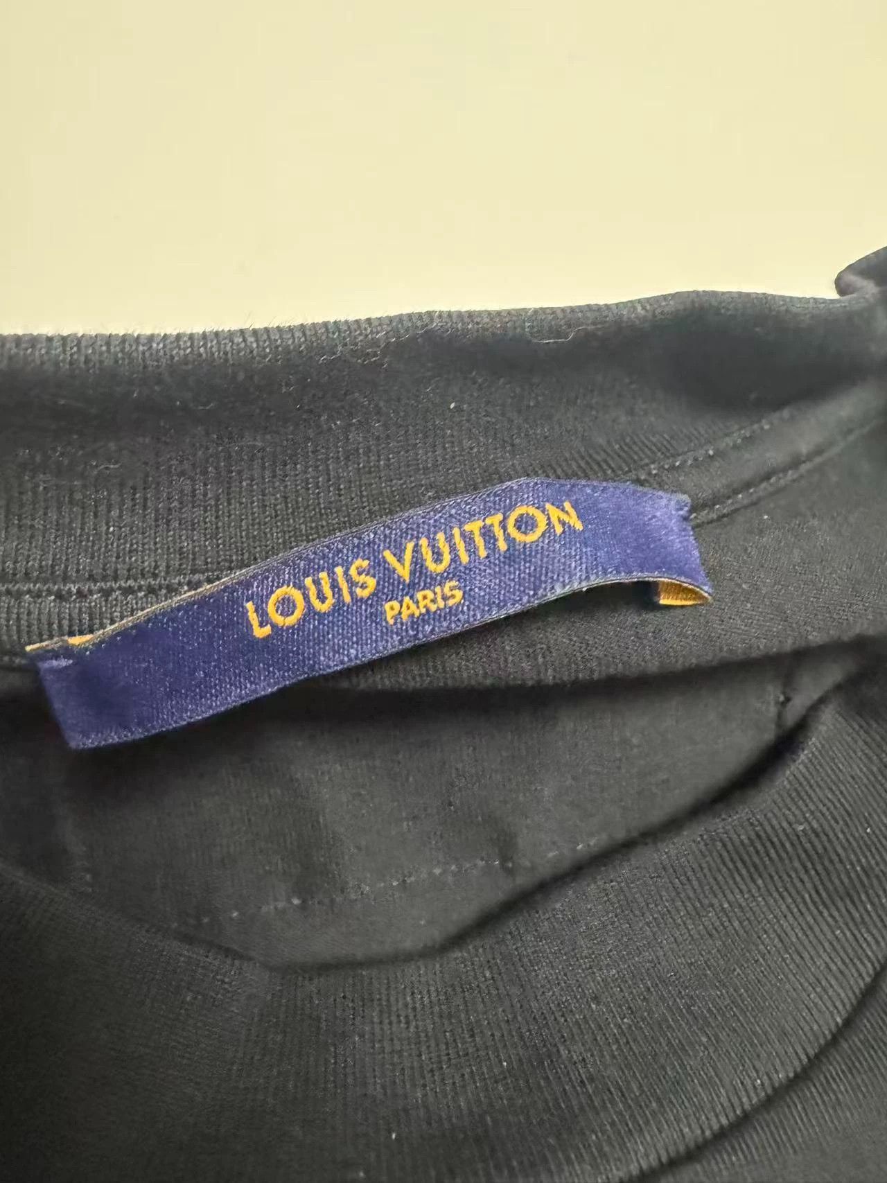 Louis Vuitton LV Short Sleeve Tee S New Without Tags Size S / US 4 / IT 40 - 2 Thumbnail
