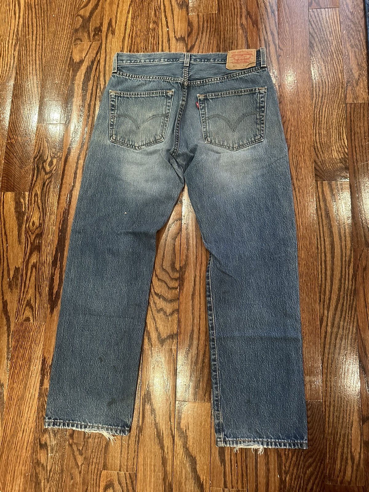 Levi's Vintage Levi's 501 Jeans (distressed) Size US 32 / EU 48 - 2 Thumbnail