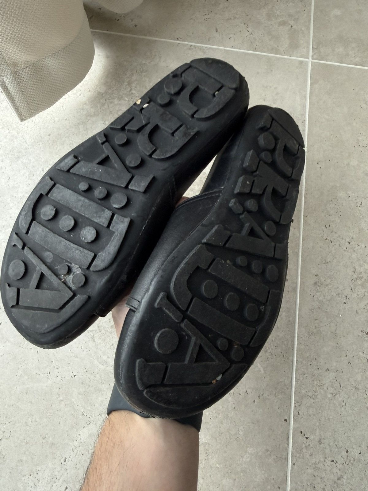 Prada PRADA Logo Black Slides Designer Sports Sandals Rare Size US 10.5 / IT 40.5 - 4 Thumbnail
