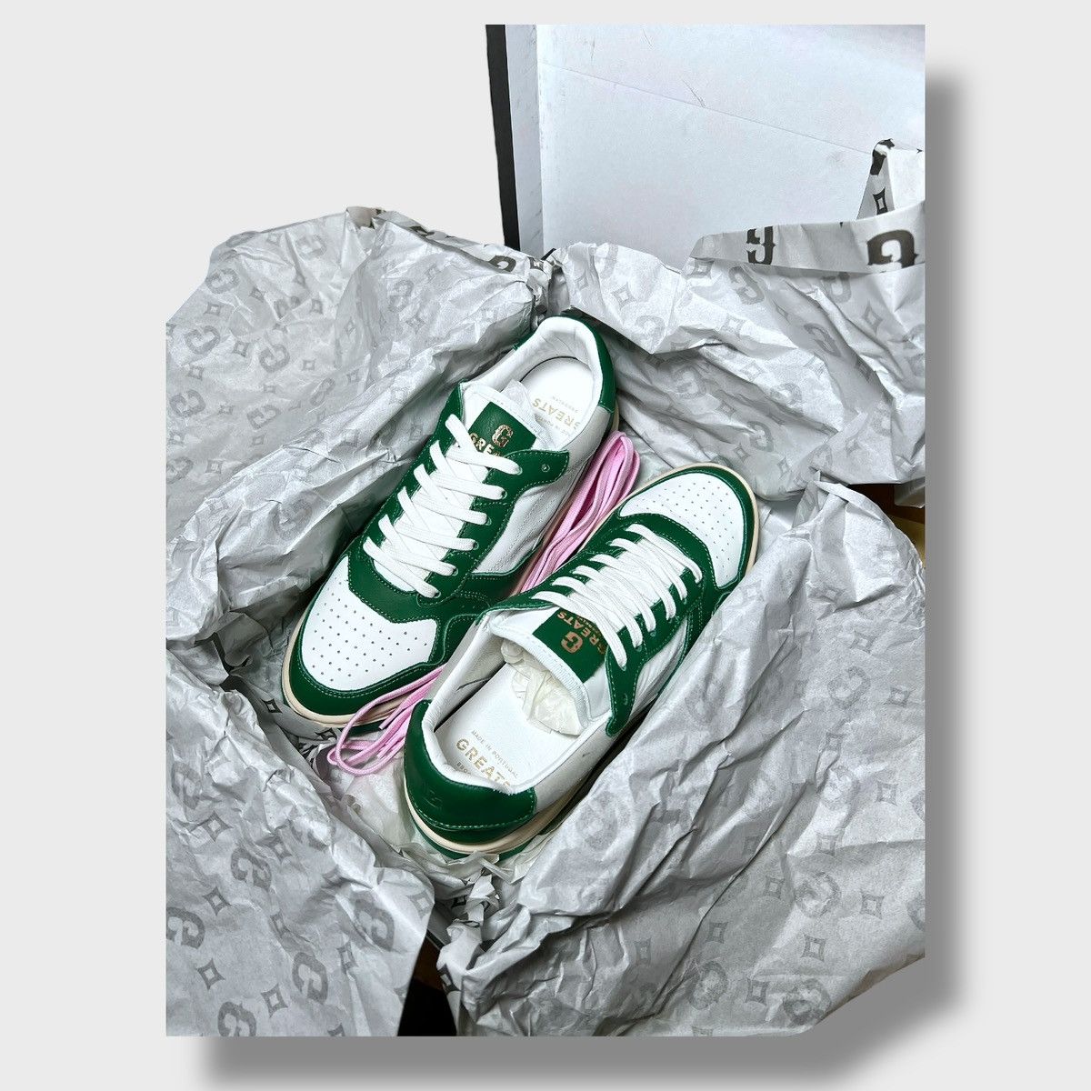 Greats Greats Women’s Brighton Low Top Green White Sneakers Sz 8.5 Size US 8.5 / IT 38.5 - 11 Thumbnail