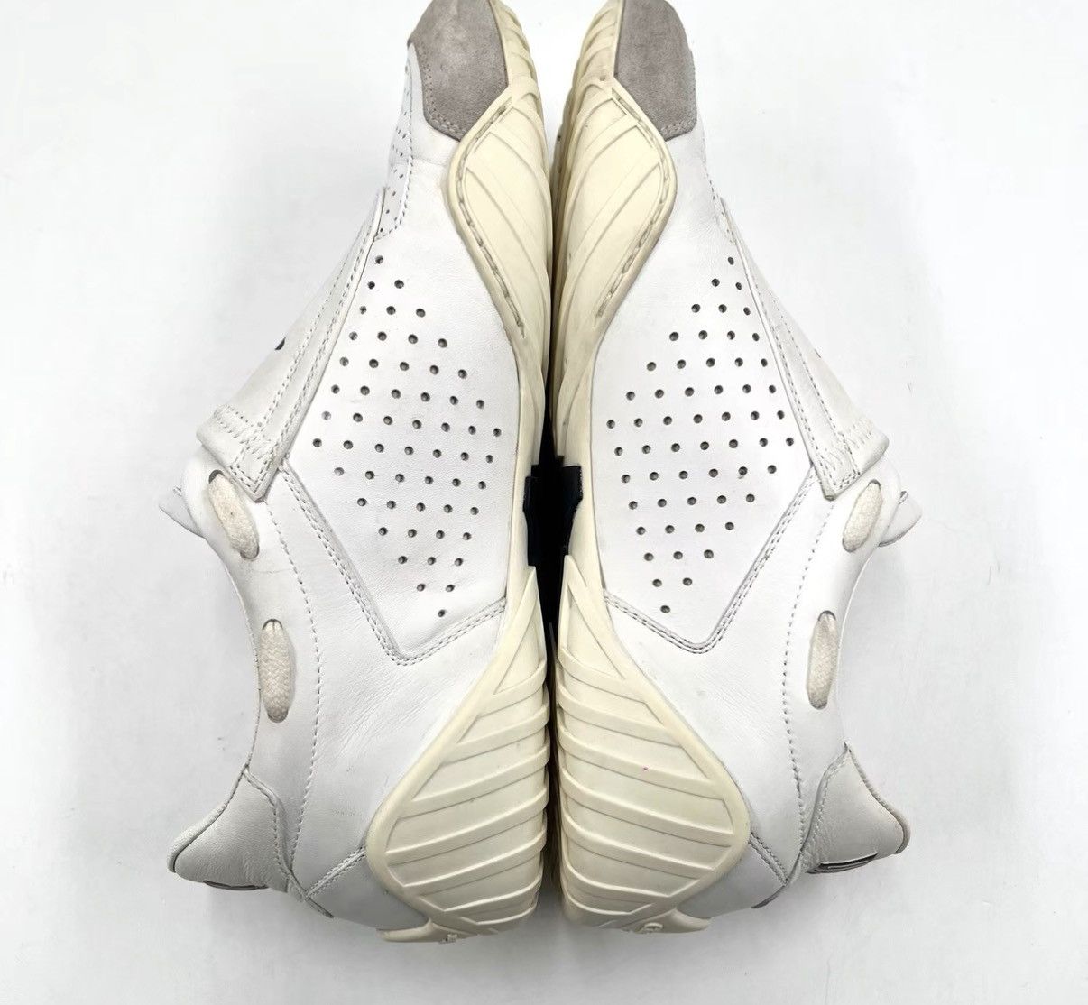 Dior Dior White Bee Leather Low Top Trainer K12 Size US 5.5 / IT 35.5 - 5 Thumbnail