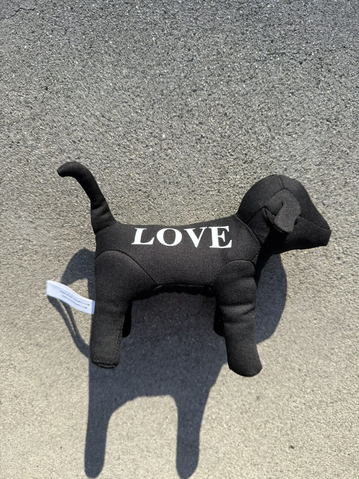 Online Ceramics Online Ceramics x Snow Strippers Plushy Dog Size ONE SIZE - 2 Thumbnail