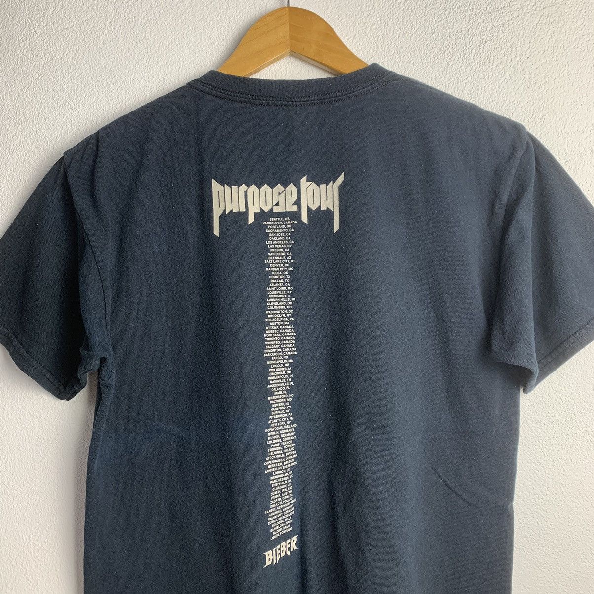 Justin Bieber × Vintage Vintage Justin Bieber Purpose Tour Tee Uneven Faded Size US S / EU 44-46 / 1 - 15 Thumbnail