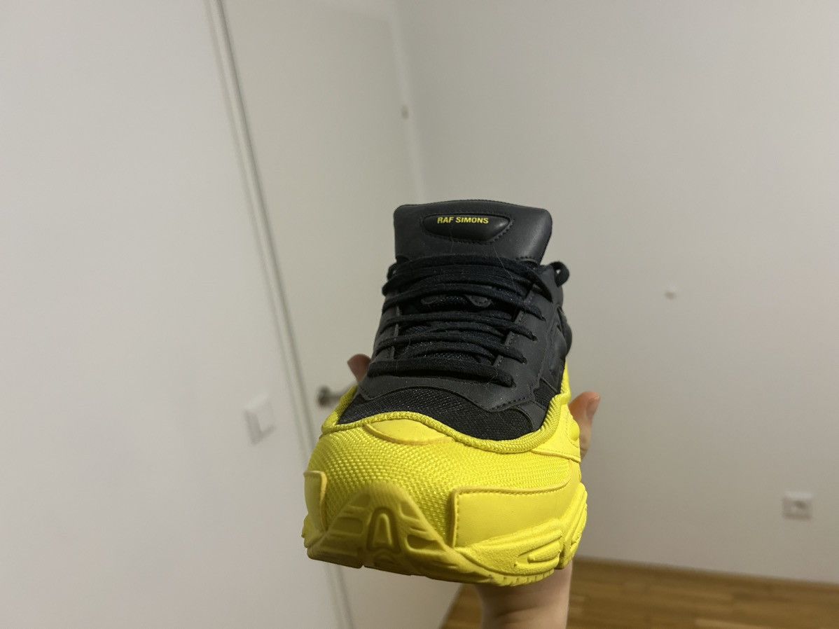 Adidas × Raf Simons Adidas Ozweego Raf simons Bright yellow Night Blue Size US 9.5 / EU 42-43 - 4 Thumbnail