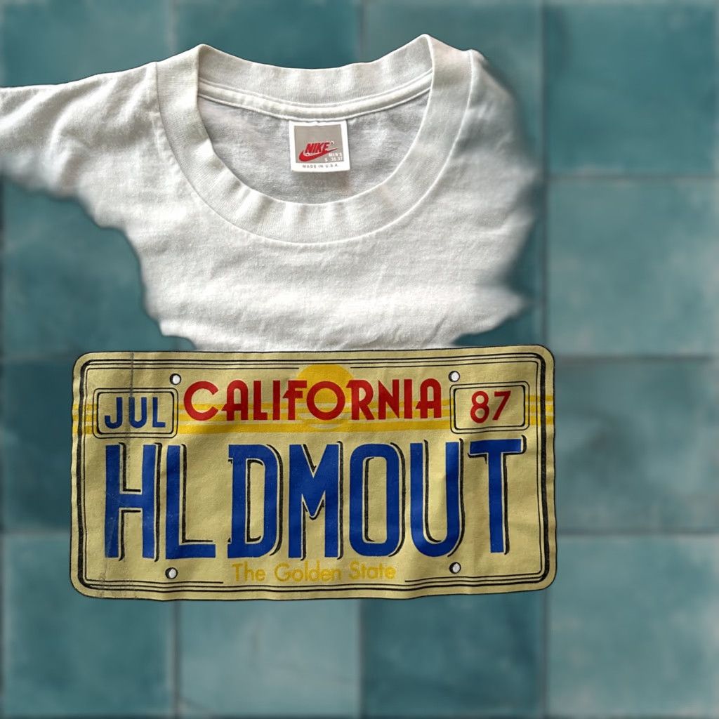 Nike Vintage Nike T-Shirt Men S California License Plate Graphic 80s Travel USA White Size US S / EU 44-46 / 1 - 1 Thumbnail