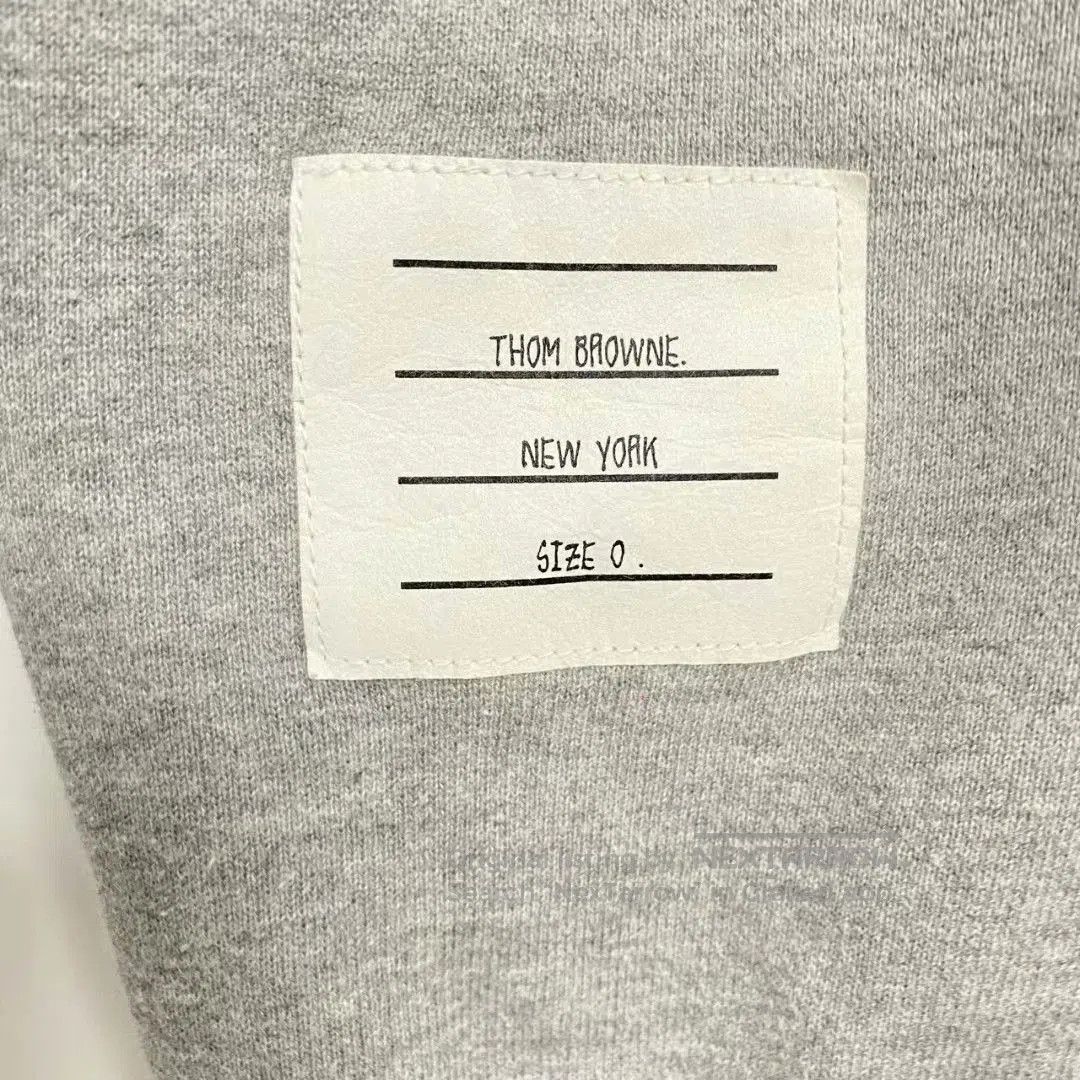 Thom Browne thom browne gray sweatpants with stripes. Size US 28 / EU 44 - 3 Thumbnail