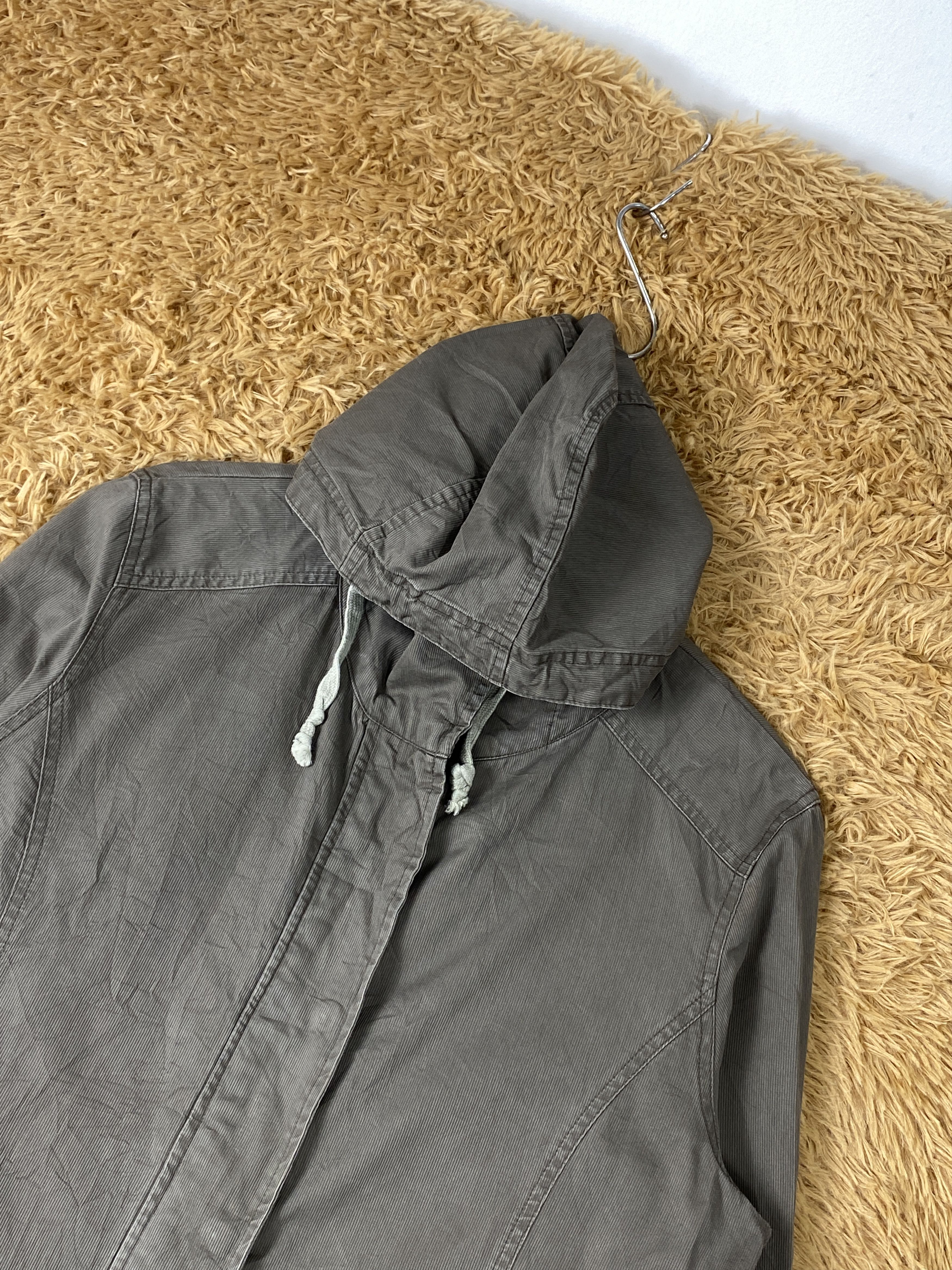 Japanese Brand Vintage Japanese Brand Hoodie Parkas Jacket J1951 Size US S / EU 44-46 / 1 - 2 Thumbnail