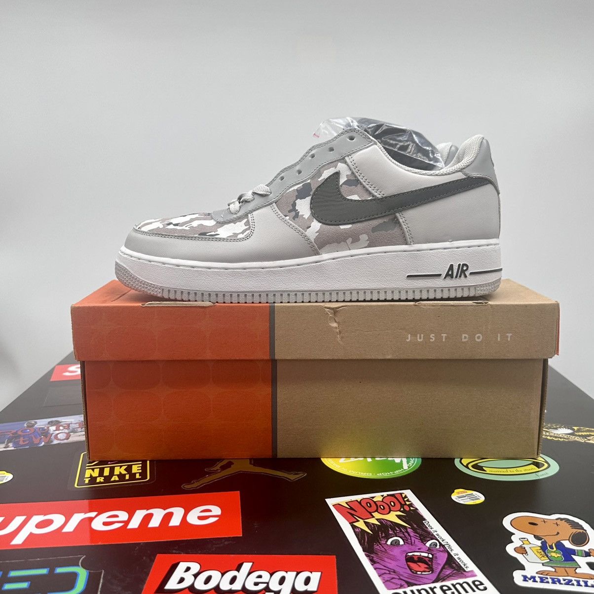 Nike Vintage Nike Air Force 1 Low Premium Grey Camo Size US 10.5 / EU 43-44 - 4 Thumbnail