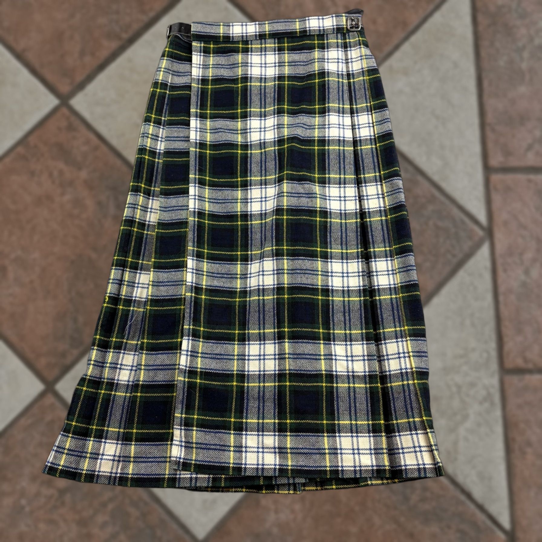 Harrods Skirt Womens 8 Green Plaid Wool Pleated Midi Buckle Wrap Kilt Style, Women's (Size 30)