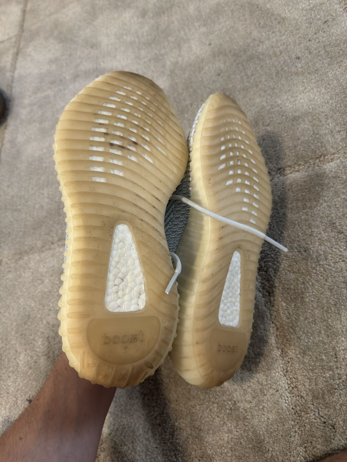 Adidas × Yeezy Yeezy Boost 350 v2 Cloud White Size US 10 / EU 43 - 4 Thumbnail