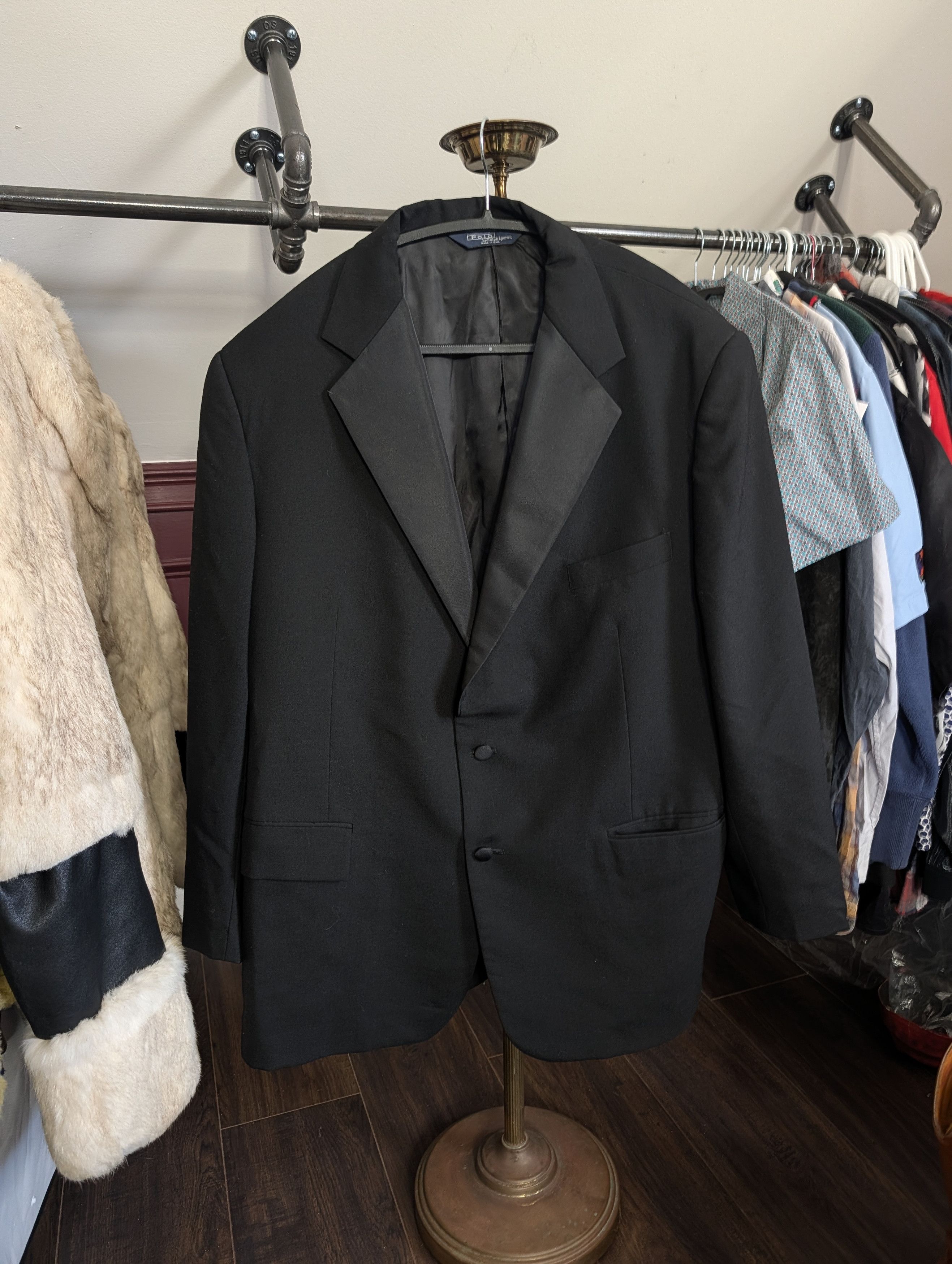 Polo Ralph Lauren Polo VTG MiUSA Black Satin Lapel Tuxedo Jacket 46R Size 46R - 1 Thumbnail