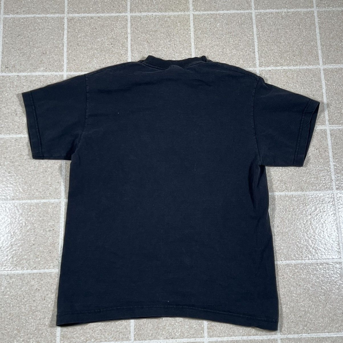 Fruit Of The Loom Vintage Kill Your Idols Spellout Tshirt Size XS Emo Grunge Size US XS / EU 42 / 0 - 5 Thumbnail
