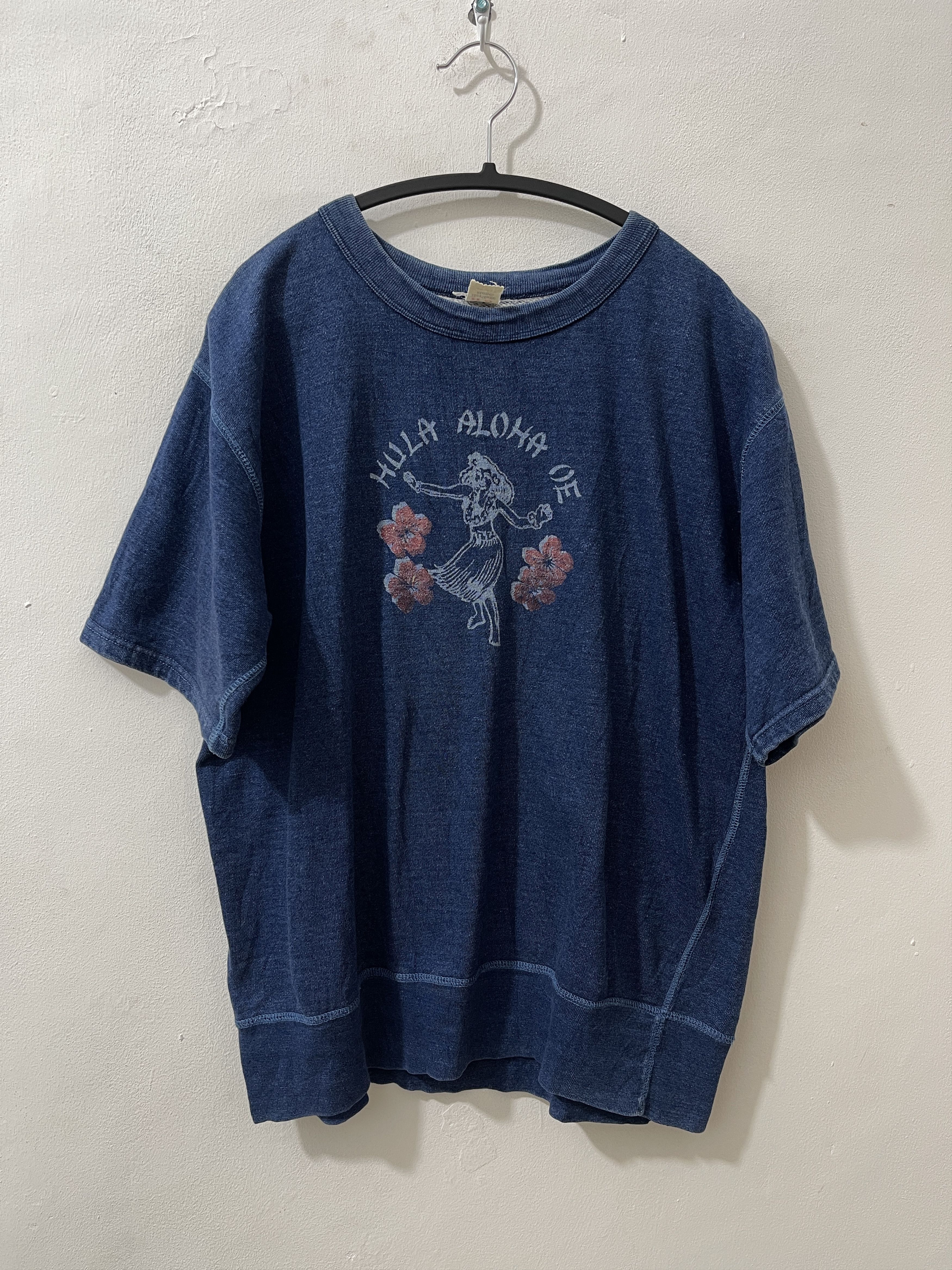 Vintage Heritage Stone Aloha Art 90s Tshirt Size US L / EU 52-54 / 3 - 1 Thumbnail