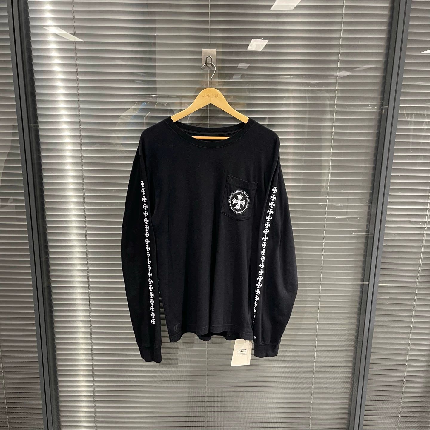 Chrome Hearts Chrome Hearts Black Cross Long Sleeve L 99 New Size US L / EU 52-54 / 3 - 1 Thumbnail