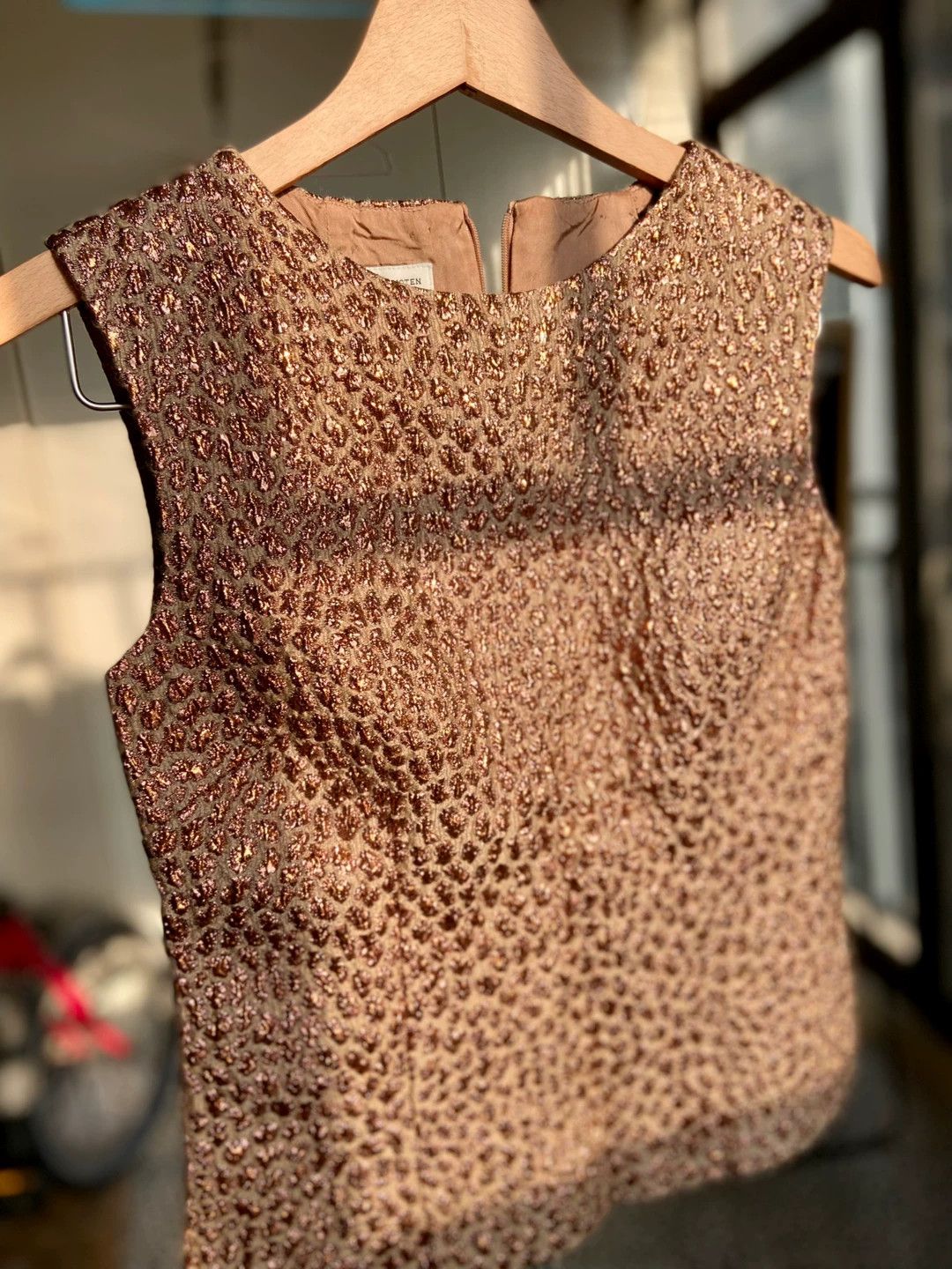 Dries Van Noten DVN Gold Brown Metallic Wire Embossed Vest 36 Size XS / US 0-2 / IT 36-38 - 1 Thumbnail
