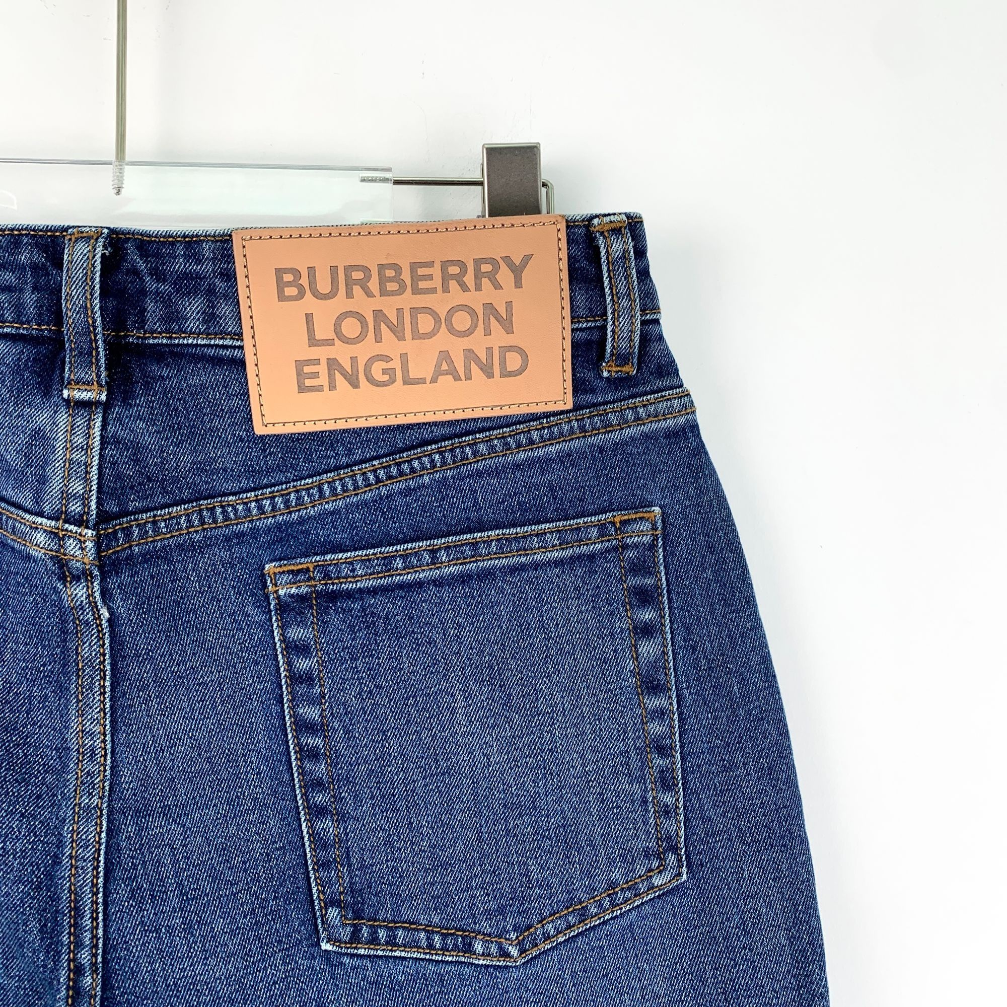 Burberry Burberry London England Skinny Fit W30 Dark Blue Denim Jeans Size 30" / US 8 / IT 44 - 5 Thumbnail
