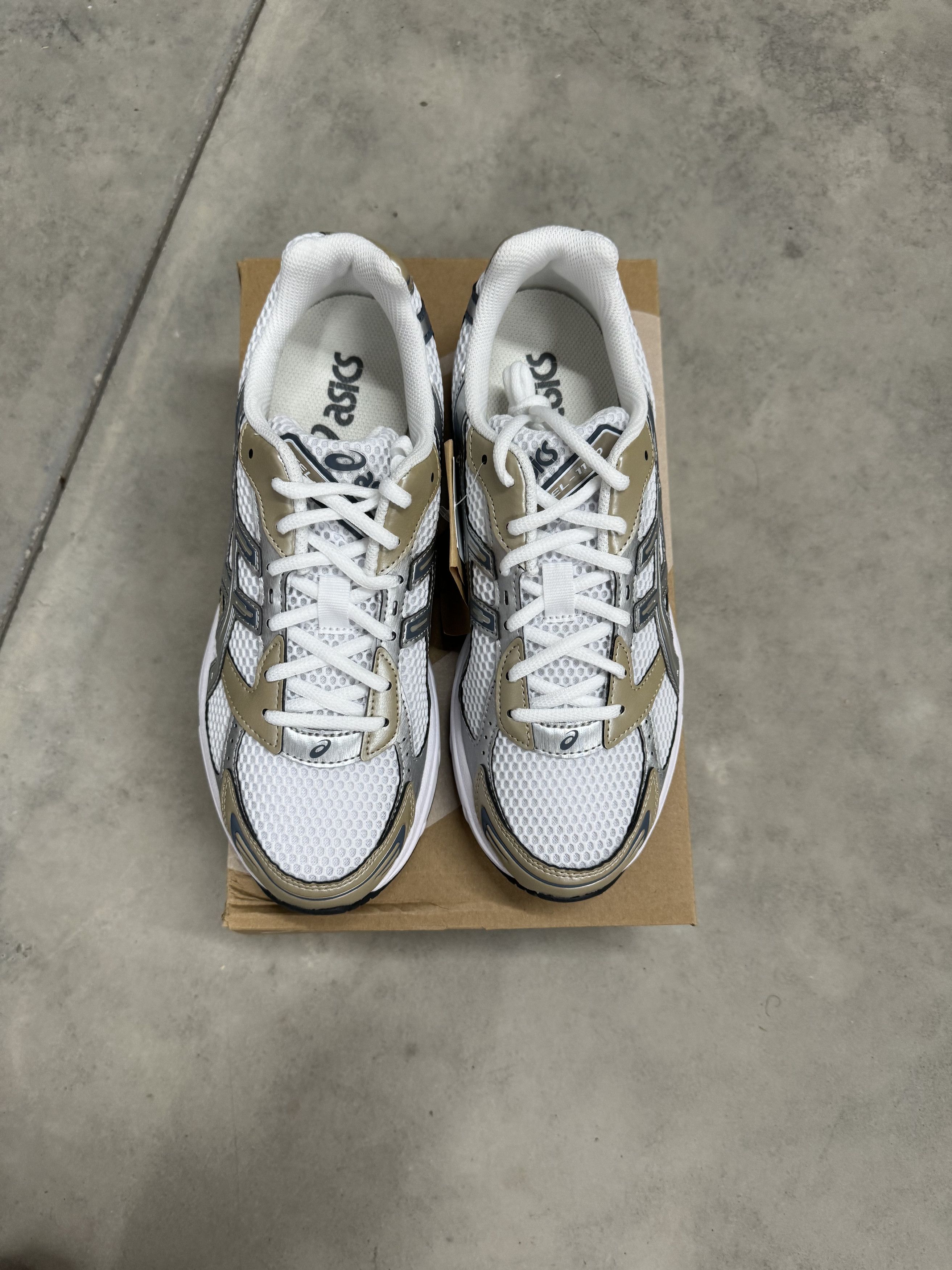 Asics Asics GEL-1130 White Wood Crepe Size US 7.5 / EU 40-41 - 2 Thumbnail