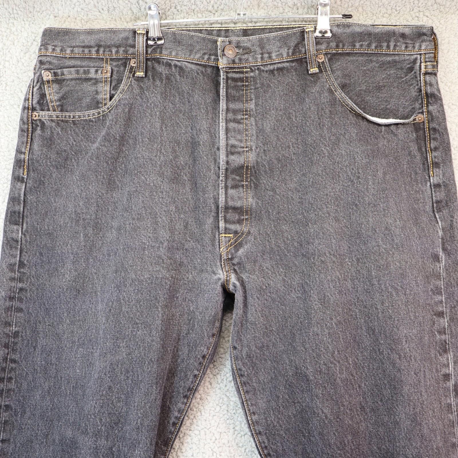 Levi's Levis 501 44x32 Men Black Red Tab Straight Leg Button Fly Size US 44 / EU 60 - 2 Thumbnail