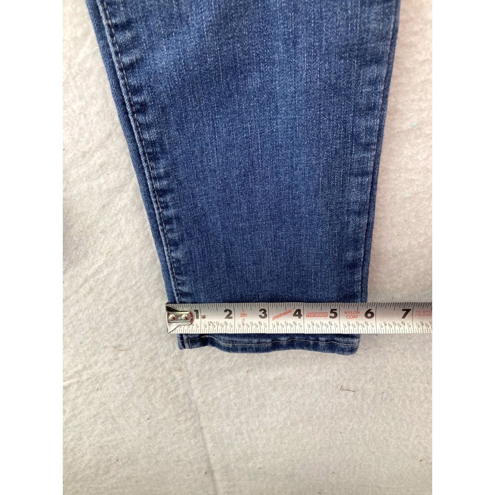 Levi's Levi's Jeans Women's 28 Blue Classic Mid-Rise Skinny Stretch Size 28" / US 6 / IT 42 - 6 Thumbnail