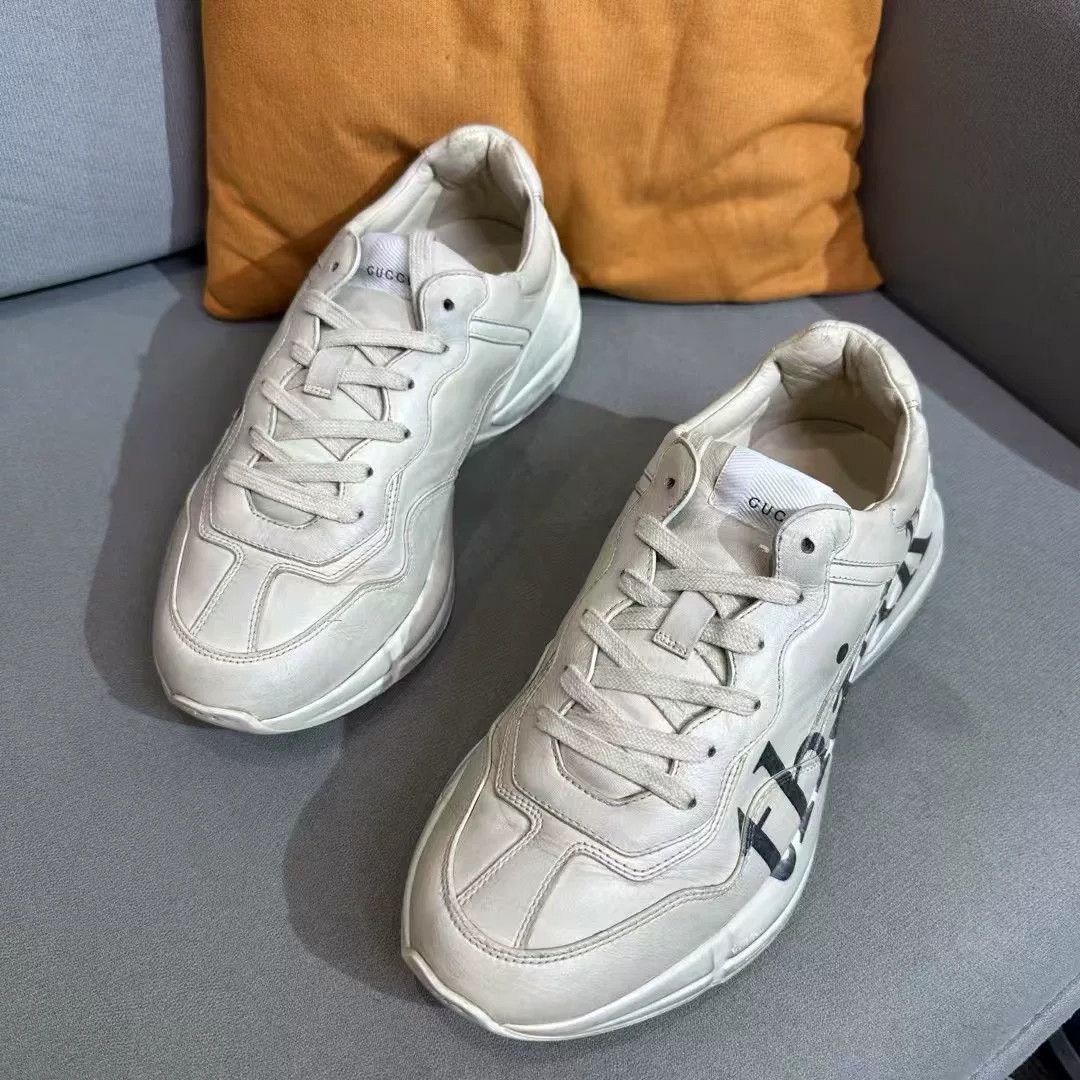 Gucci Gucci Distressed White Lowtop Sneakers 7 Men Size US 7 / EU 40 - 1 Thumbnail