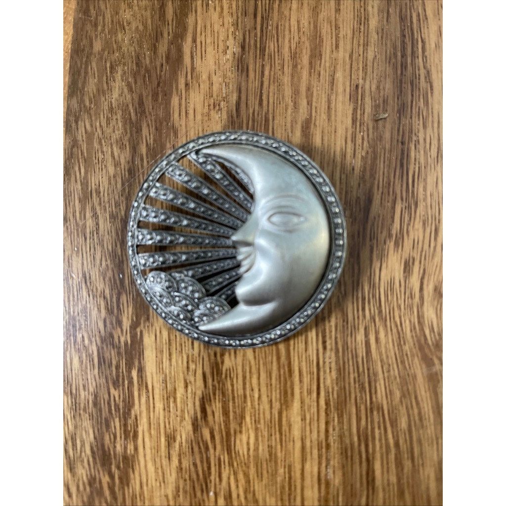 Unknown London Vintage Pin Crescent Moon Silver Tone Smiling Brooch Tara Size ONE SIZE - 4 Thumbnail