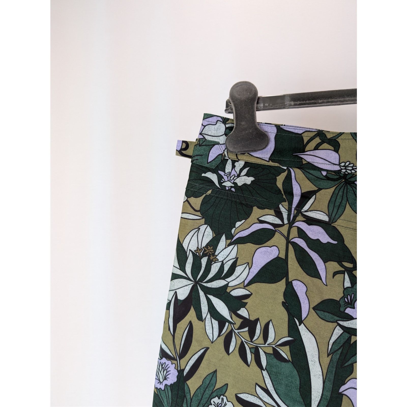 Tom Ford o1rshd1 Jungle Floral Swim Shorts in green Size US 34 / EU 50 - 15 Thumbnail