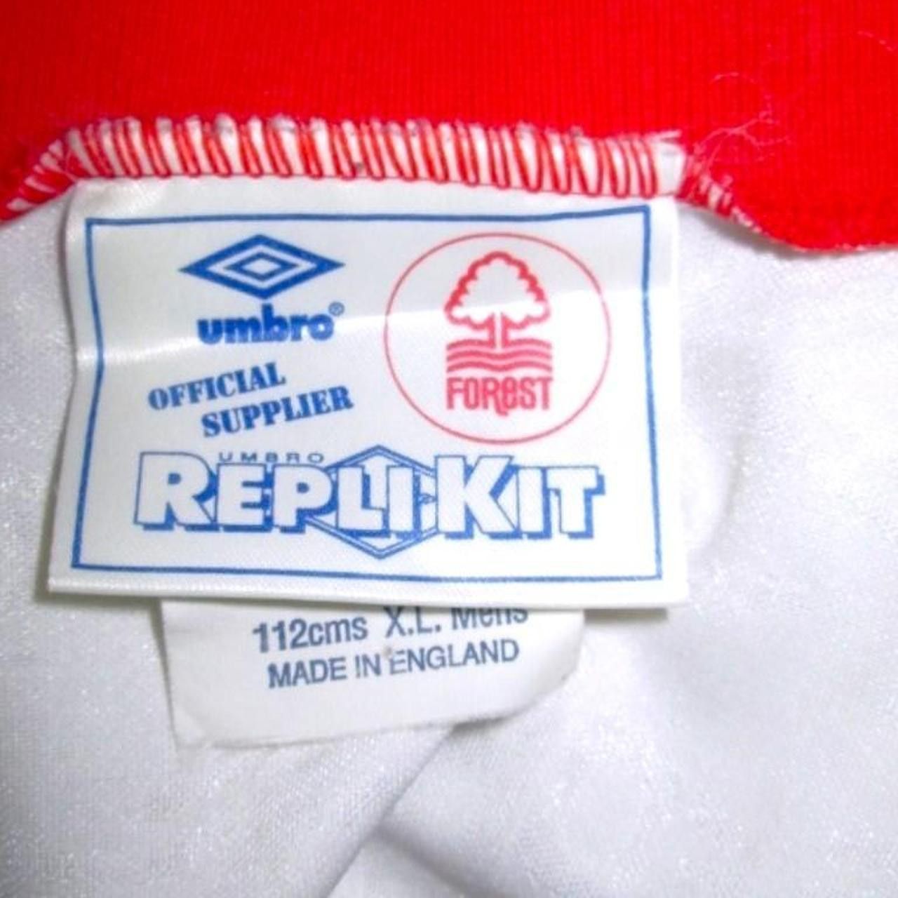 Umbro Nottingham Forest England 1991 1992 1993 Away Shirt jersey Size US XL / EU 56 / 4 - 3 Thumbnail