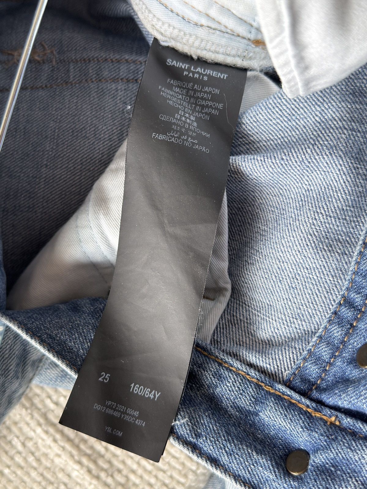 Saint Laurent Paris Saint Laurent Paris 2021 Washed Blue Jeans Size 25" / US 0 / IT 36 - 5 Thumbnail