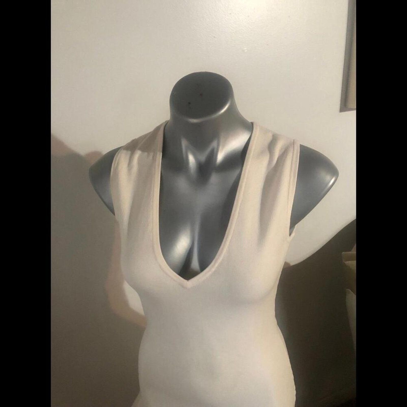 525 America Cream Dress525 america asymmetrical ruffle bottom Size S / US 4 / IT 40 - 3 Thumbnail