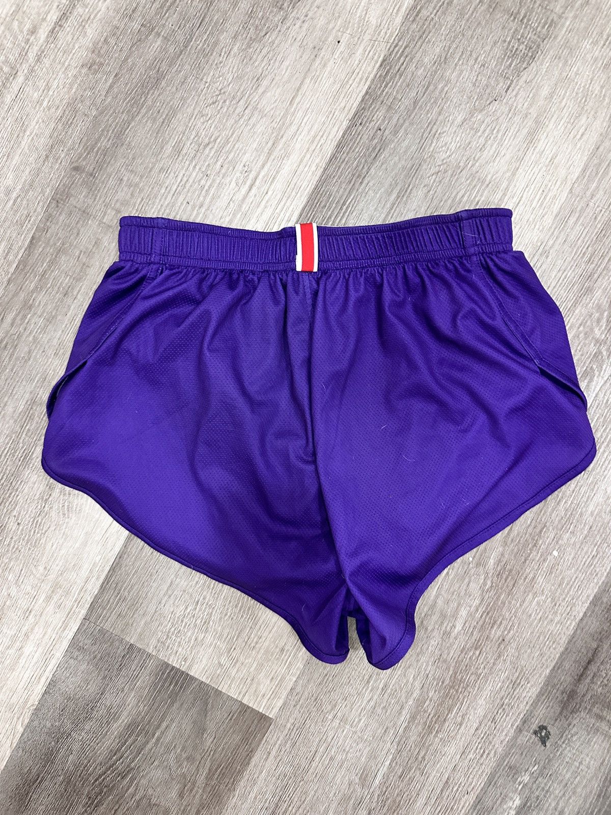 Tracksmith New England 3 in race short Tokyo Marathon. Small Size US 30 / EU 46 - 2 Thumbnail