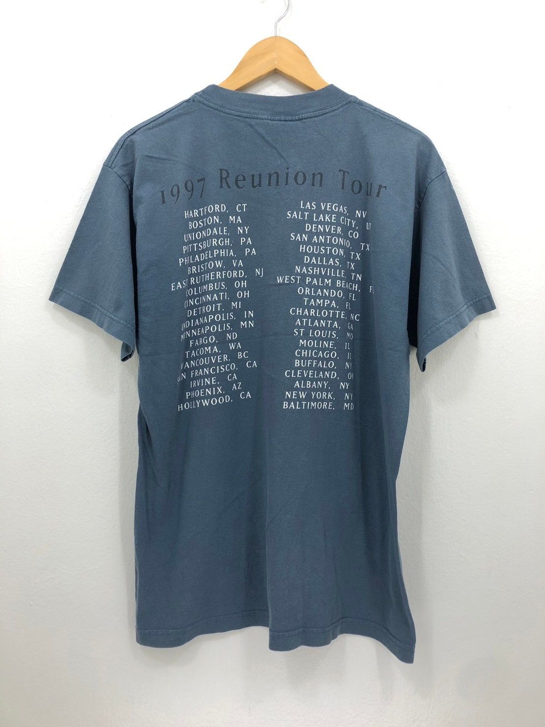 Vintage Vintage 90's Fleetwood Mac The Dance Reunion Tour Shirt Size US L / EU 52-54 / 3 - 3 Thumbnail