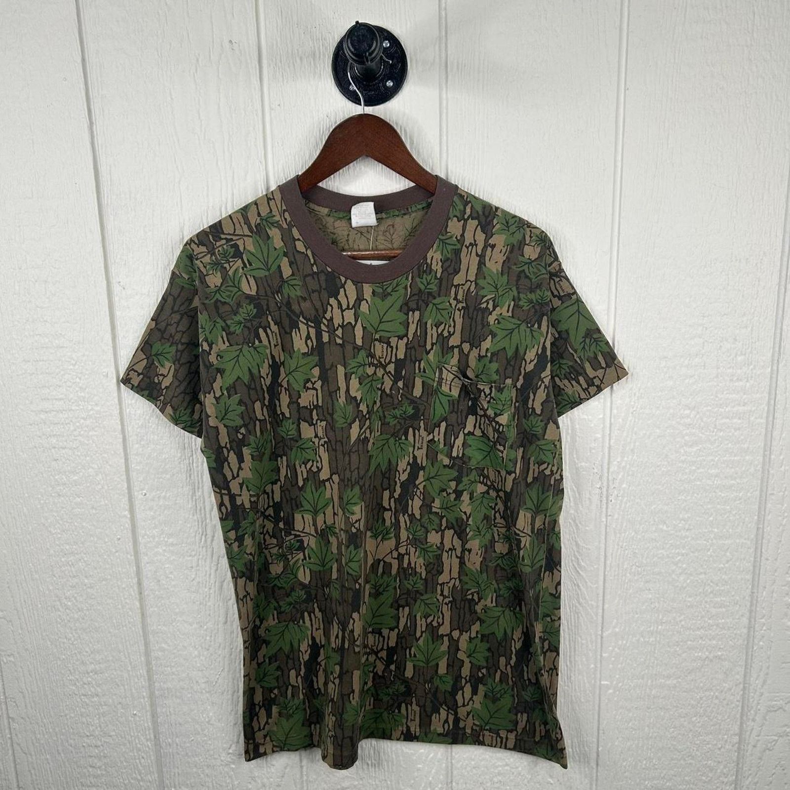 Other Vintage 90’s Duckbay Forest Camo Tee Size Large Size US L / EU 52-54 / 3 - 1 Thumbnail