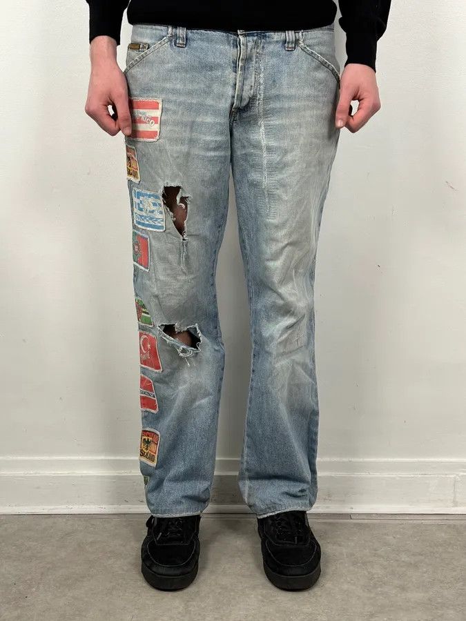 Dolce & Gabbana AW2004 Dolce & Gabbana Light Blue Distressed Patch Flag Denim Jeans Size US 32 / EU 48 - 2 Thumbnail