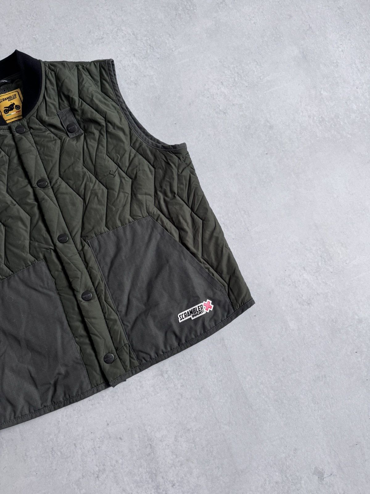 Ducati Ducati Scrambler Quilted Utility Vest Olive Green Size L Size US L / EU 52-54 / 3 - 2 Thumbnail